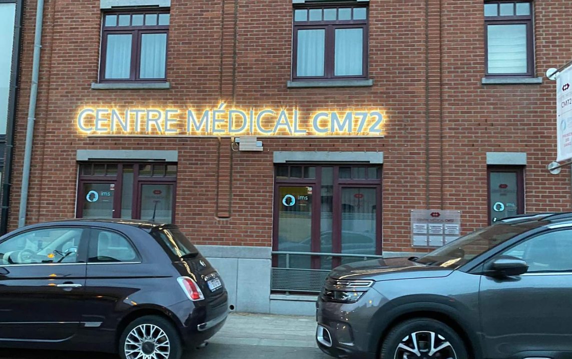 Façade du Centre Médical CM72 à Ath